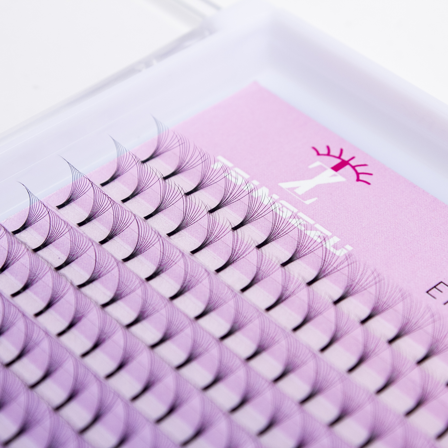 Premade Wide Fans Eyelash Extensions - short stem 320 Fans - Image 3